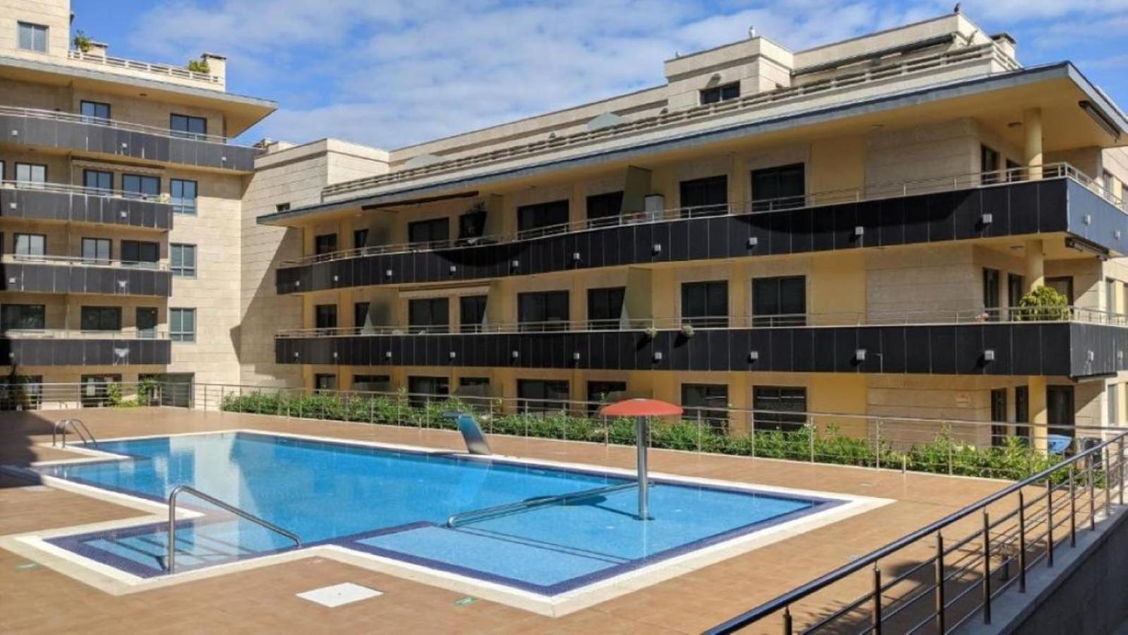 Apartamento En Urbanizacion Con Piscina En Playa De Silgar Sanxenxo Exterior photo